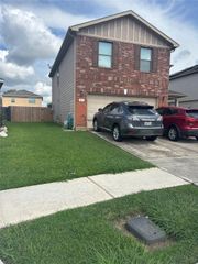 911 Belshear Court, Houston, TX 77073