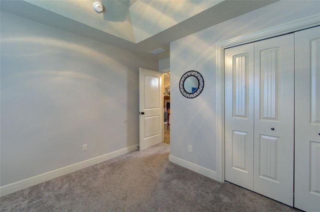 13305 N Copper Ridge Drive, Platte City, MO 64079