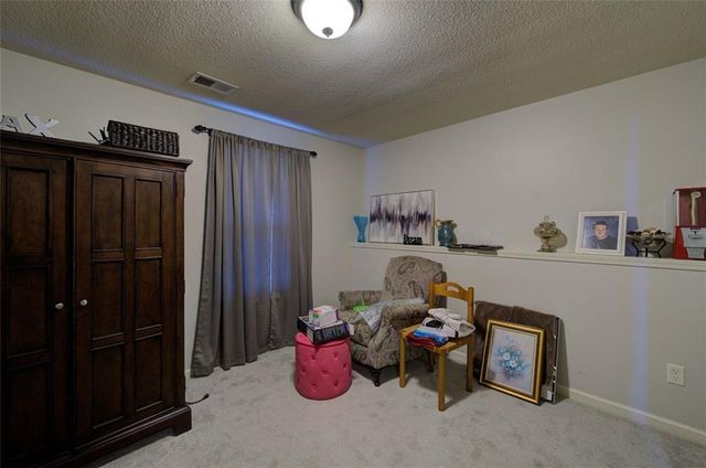 13305 N Copper Ridge Drive, Platte City, MO 64079