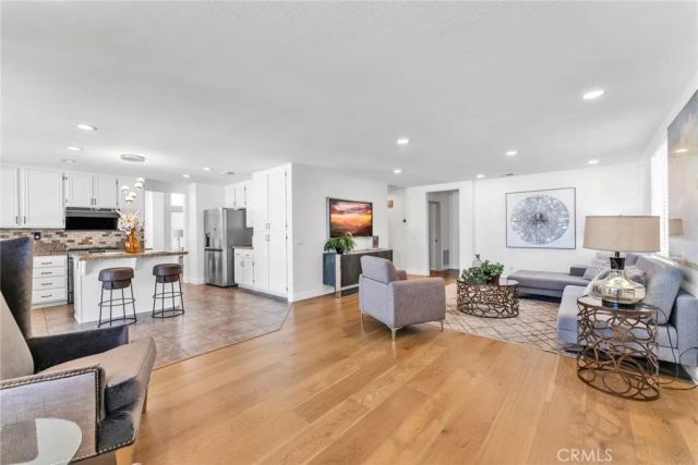 44611 Camino Gonzales, Temecula, CA 92592