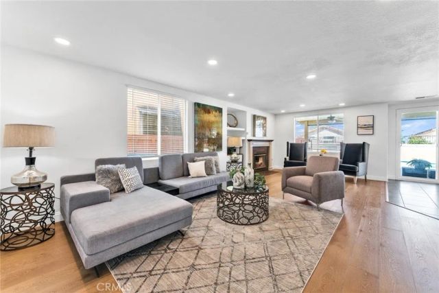 44611 Camino Gonzales, Temecula, CA 92592