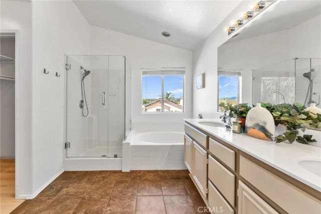 44611 Camino Gonzales, Temecula, CA 92592