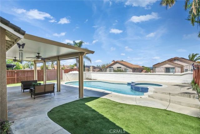 44611 Camino Gonzales, Temecula, CA 92592