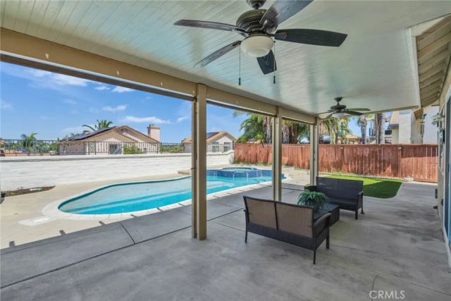 44611 Camino Gonzales, Temecula, CA 92592