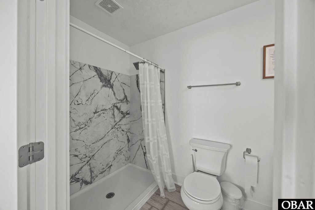 Image 24 of property listing at 24295 Seabreeze Drive Lot 1R, Rodanthe, NC 27968