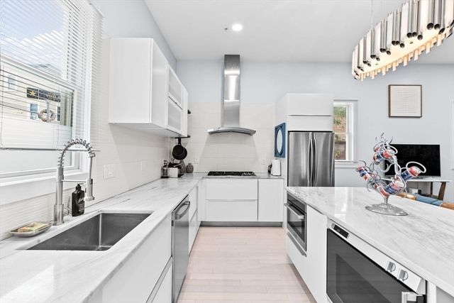 108-110 Trenton St 1, Boston, MA 02128