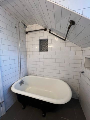 6200 Victor Street B, Dallas, TX 75214