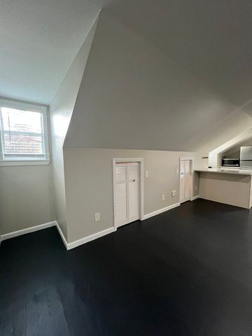 6200 Victor Street B, Dallas, TX 75214