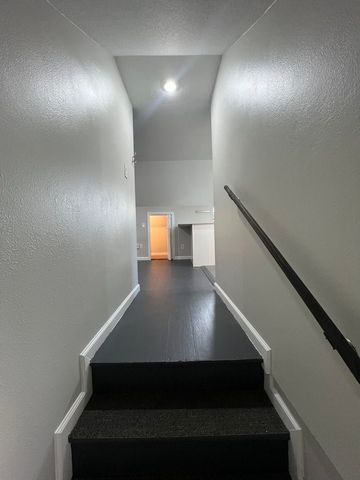 6200 Victor Street B, Dallas, TX 75214