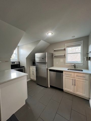 6200 Victor Street B, Dallas, TX 75214