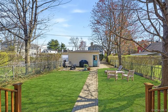 306 Prospect Avenue, Mamaroneck, NY 10543