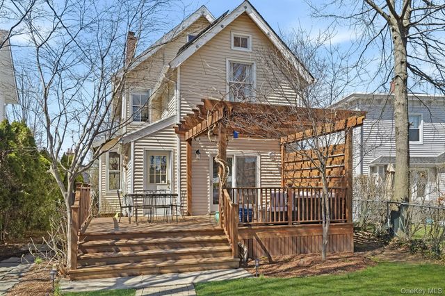 306 Prospect Avenue, Mamaroneck, NY 10543