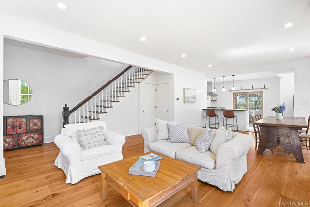 306 Prospect Avenue, Mamaroneck, NY 10543