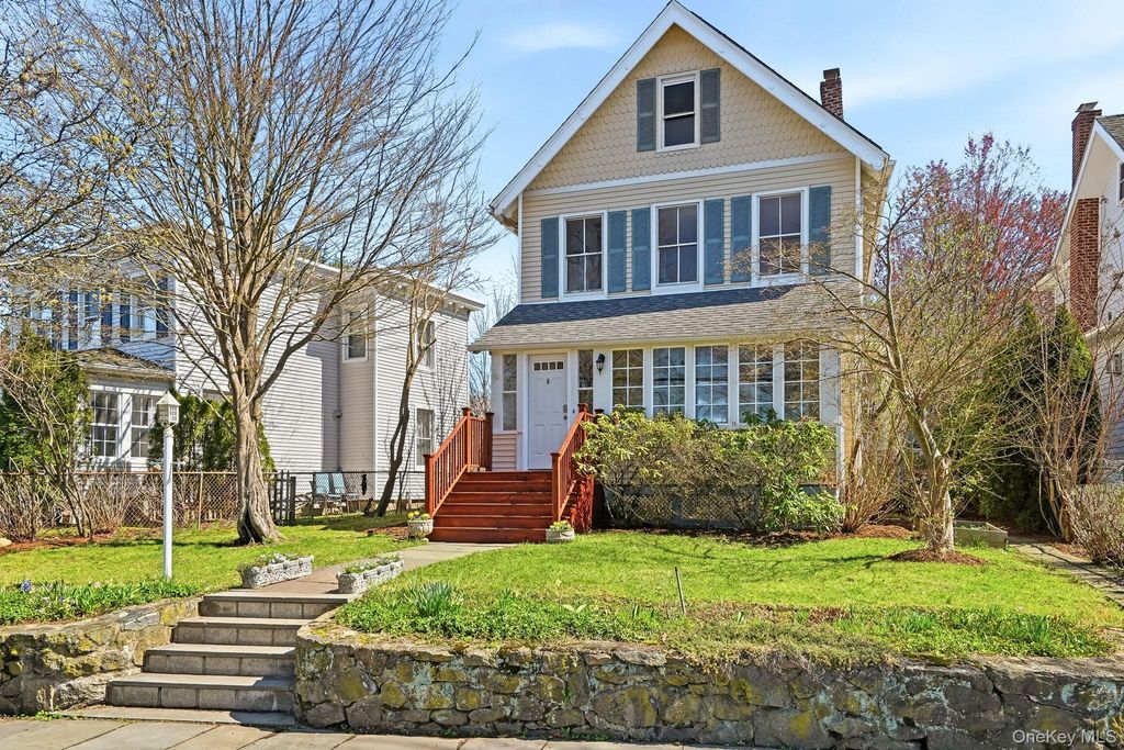306 Prospect Avenue, Mamaroneck, NY 10543