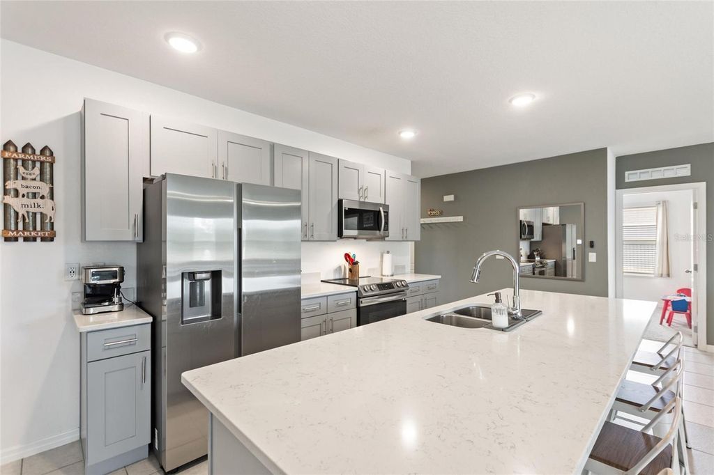 Image 2 of property listing at 1106 ALTHEA DRIVE, Indian Lake Estates, FL 33855