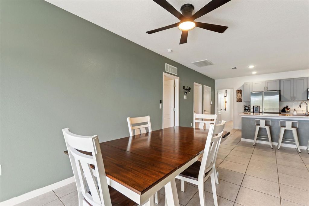 Image 11 of property listing at 1106 ALTHEA DRIVE, Indian Lake Estates, FL 33855