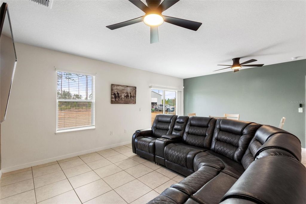 Image 14 of property listing at 1106 ALTHEA DRIVE, Indian Lake Estates, FL 33855