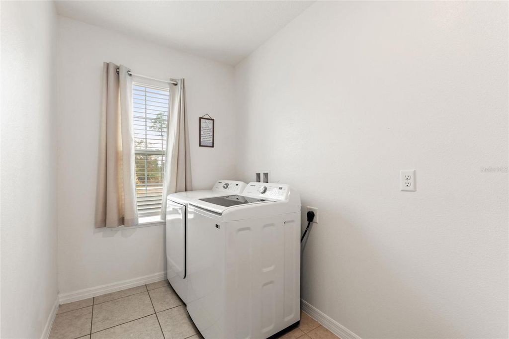 Image 27 of property listing at 1106 ALTHEA DRIVE, Indian Lake Estates, FL 33855