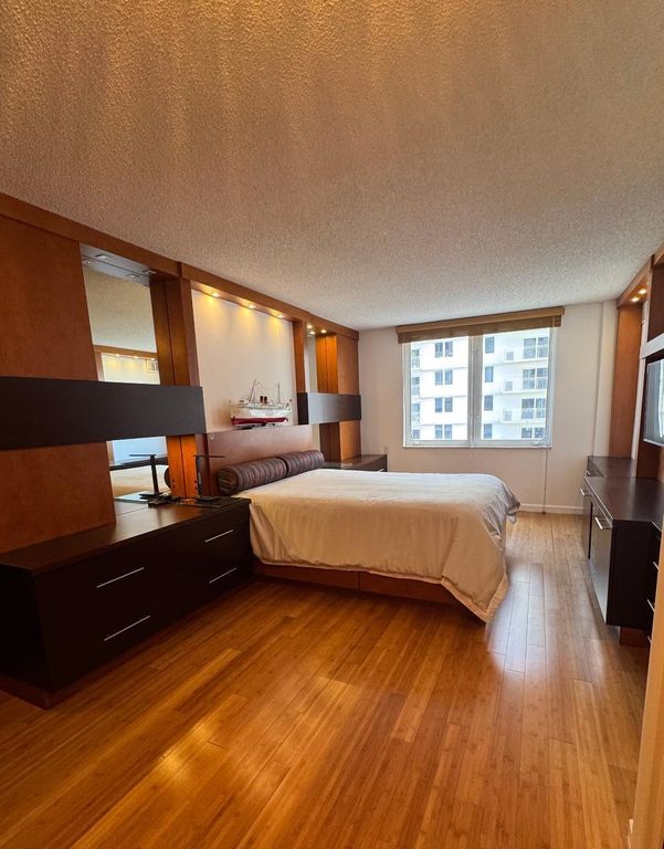 Image 10 of property listing at 3215 S Ocean Boulevard 307, Highland Beach, FL 33487