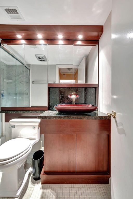 Image 12 of property listing at 3215 S Ocean Boulevard 307, Highland Beach, FL 33487