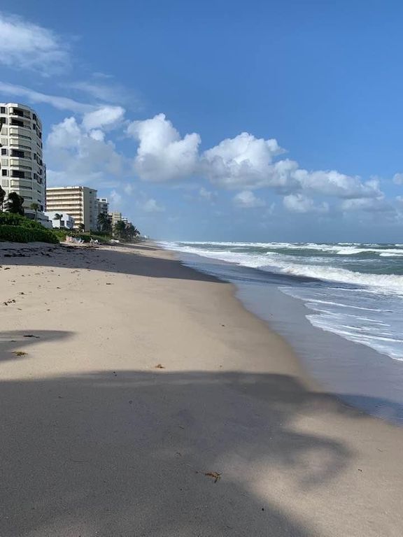 Image 24 of property listing at 3215 S Ocean Boulevard 307, Highland Beach, FL 33487