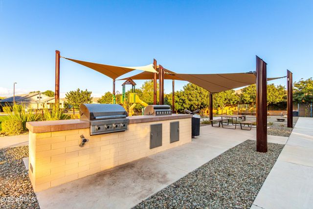 7913 S 25TH Place, Phoenix, AZ 85042