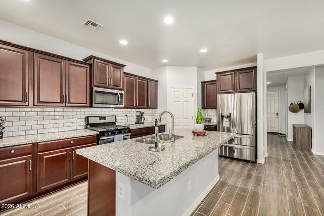 7913 S 25TH Place, Phoenix, AZ 85042