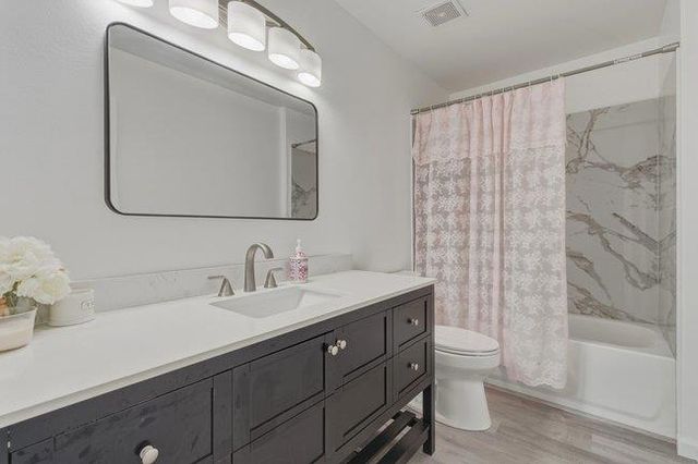 702 Gettysburg Way, Gilroy, CA 95020
