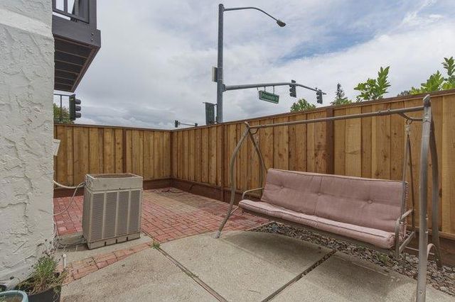 702 Gettysburg Way, Gilroy, CA 95020