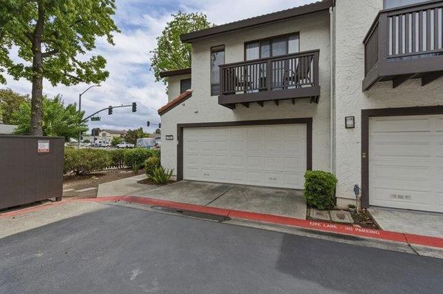 702 Gettysburg Way, Gilroy, CA 95020