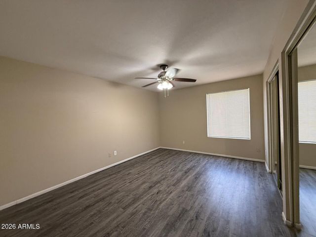 4212 W CINNABAR Avenue, Phoenix, AZ 85051