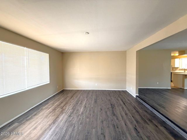 4212 W CINNABAR Avenue, Phoenix, AZ 85051