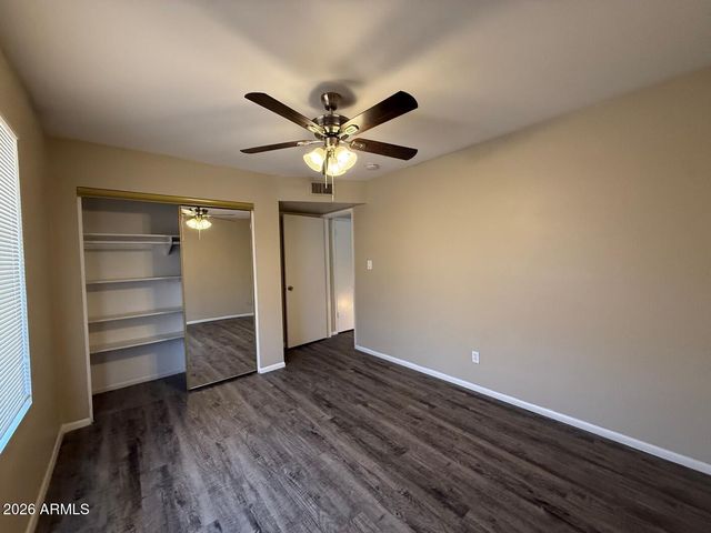 4212 W CINNABAR Avenue, Phoenix, AZ 85051