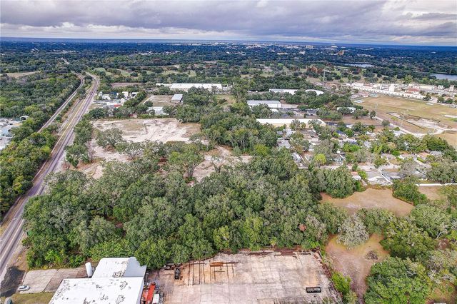 6905 & 6907 ROWLETT PARK DRIVE, Tampa, FL 33610