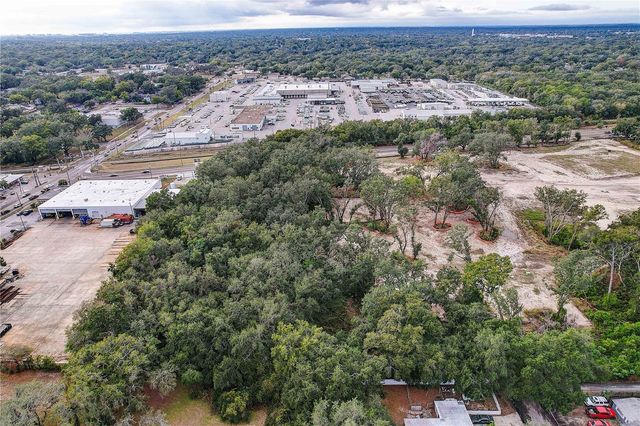 6905 & 6907 ROWLETT PARK DRIVE, Tampa, FL 33610