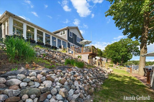 3691 Holiday Drive, Greenville, MI 48838