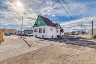 235 W Idaho Avenue, Ontario, OR 97914