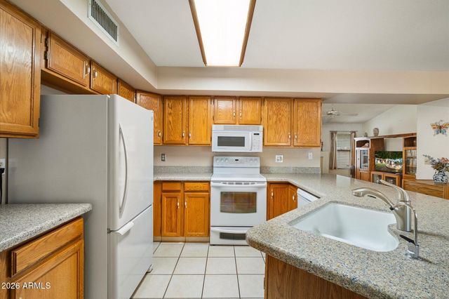 16014 N 58TH Place, Scottsdale, AZ 85254
