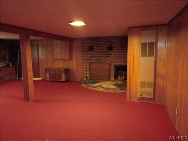 6570 Hillside Drive, Boston, NY 14127
