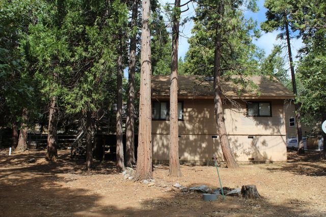 603 Legar Drive, Camp Nelson, CA 93265