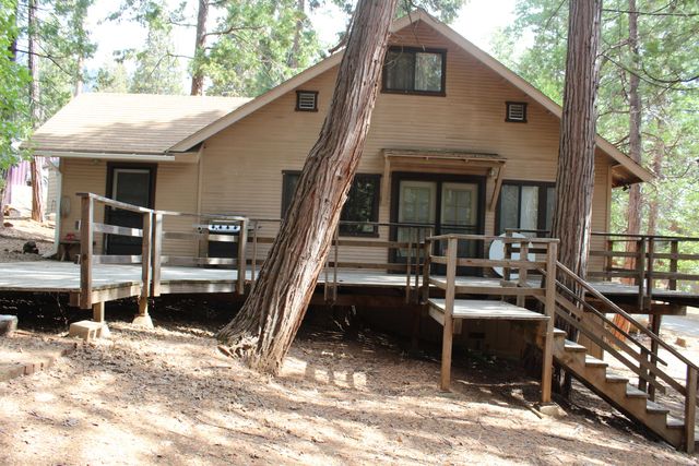 603 Legar Drive, Camp Nelson, CA 93265