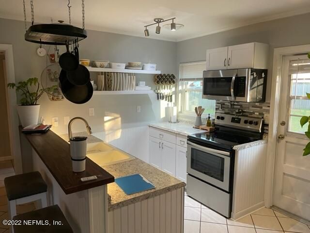 10412 SKYCREST Drive N, Jacksonville, FL 32246