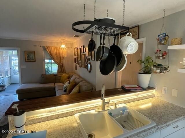 10412 SKYCREST Drive N, Jacksonville, FL 32246