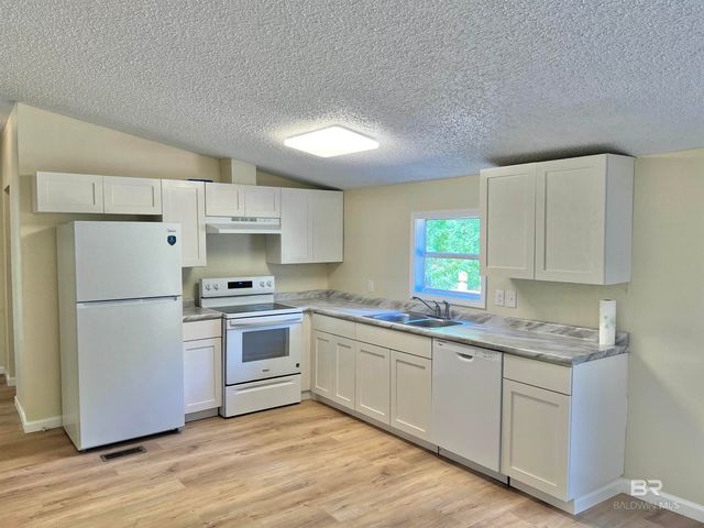 1407 Freemanville Drive, Atmore, AL 36502