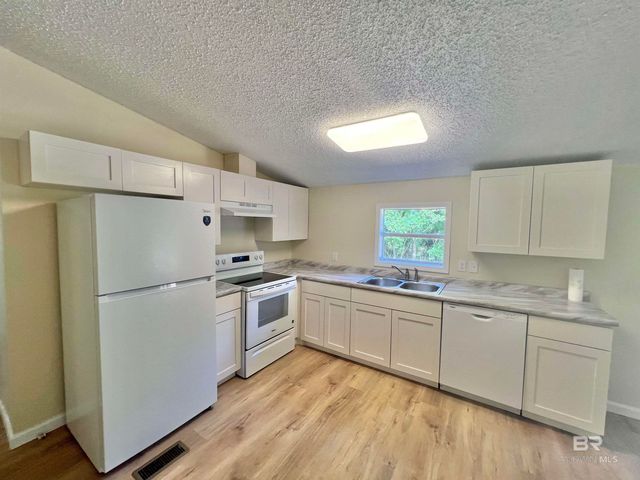 1407 Freemanville Drive, Atmore, AL 36502