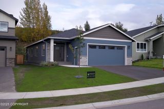8833 Chalk Hill Loop, Anchorage, AK 99502