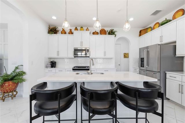 2410 STARWOOD COURT, Bradenton, FL 34211