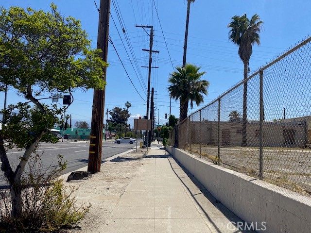 104 S Mount Vernon Avenue, San Bernardino, CA 92410