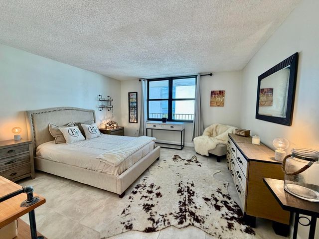 3460 S Ocean Boulevard 5110, Palm Beach, FL 33480