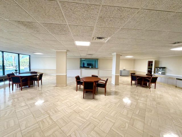 3460 S Ocean Boulevard 5110, Palm Beach, FL 33480